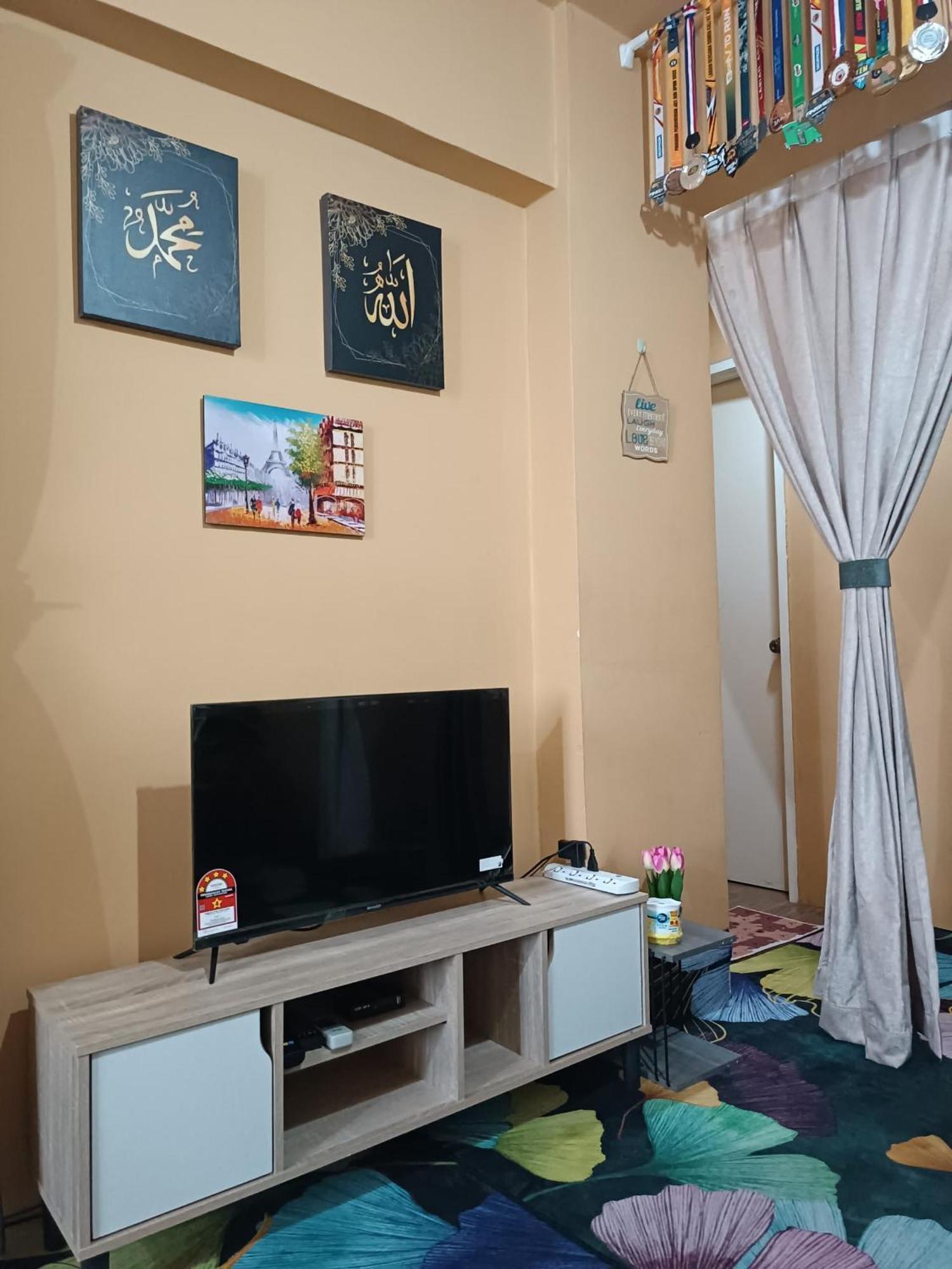 M.Fr Homestay Pangsapuri Putra Damai Putrajaya Eksteriør bilde