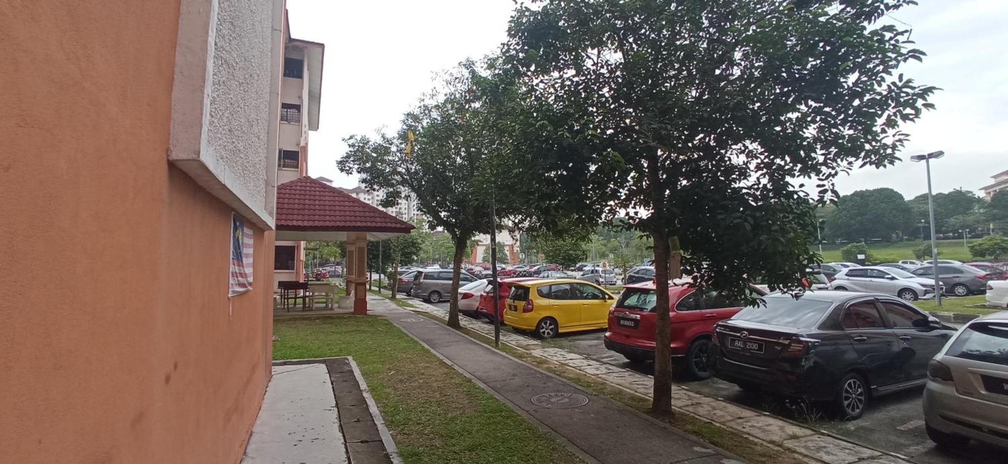 M.Fr Homestay Pangsapuri Putra Damai Putrajaya Eksteriør bilde